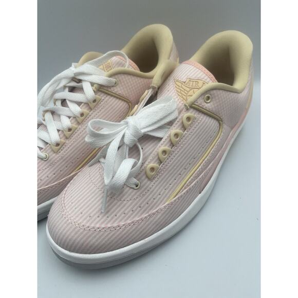 Nike Men's Size 8.5 Air Jordan 2 Retro Low (DX6930 600) Sneaker Trainer Sports - Picture 3 of 10